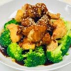 Best US8- General Tso's Chicken in Madison Heights, MI